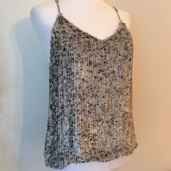 MLV Top - Picture 4 of 7